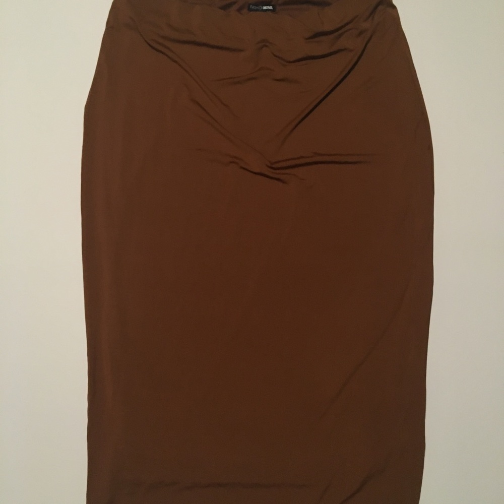 Fashion Nova skirt